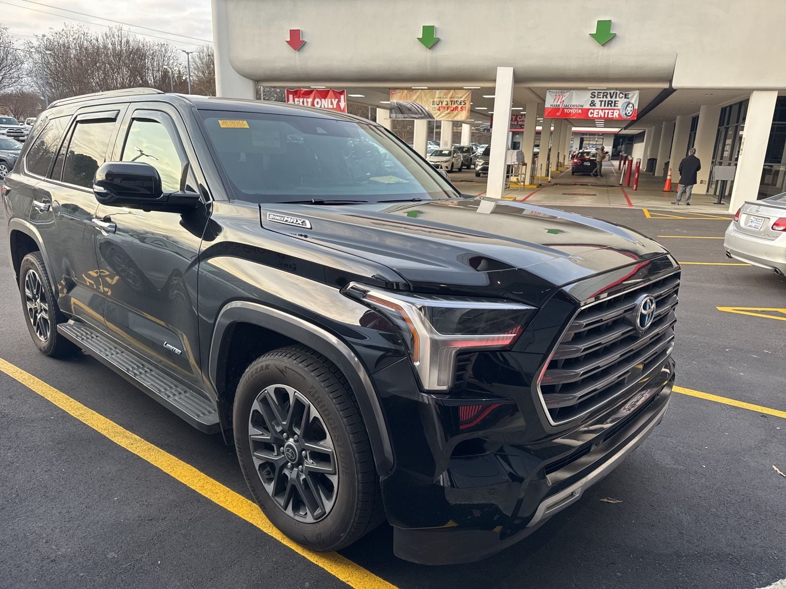 2023 Toyota Sequoia Limited