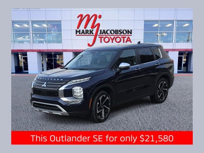 2022 Mitsubishi Outlander SE