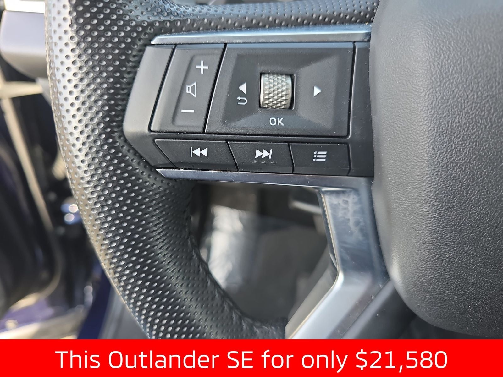 2022 Mitsubishi Outlander SE