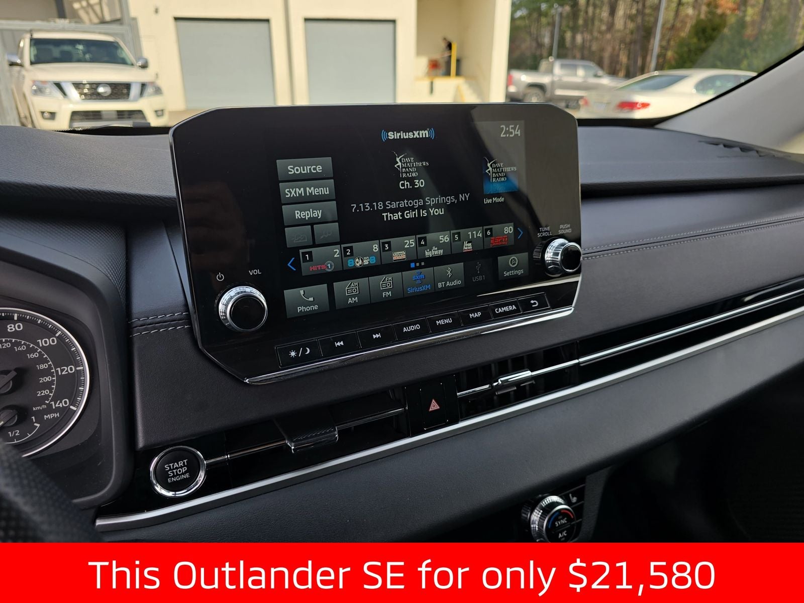 2022 Mitsubishi Outlander SE