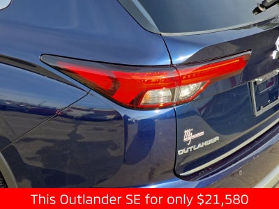 2022 Mitsubishi Outlander SE