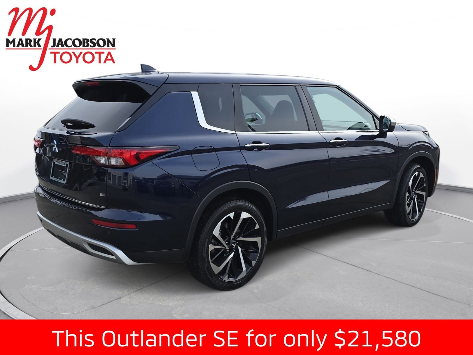 2022 Mitsubishi Outlander SE