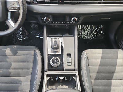 2023 Mitsubishi Outlander SE