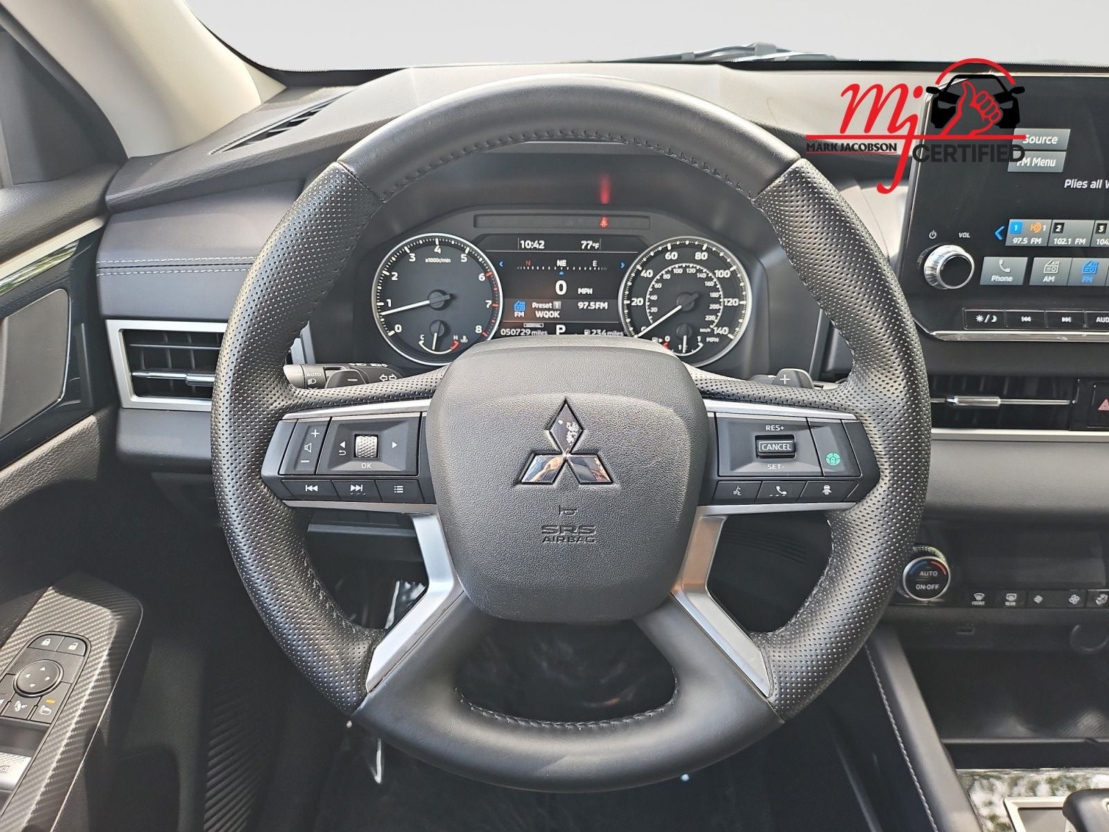 2023 Mitsubishi Outlander SE