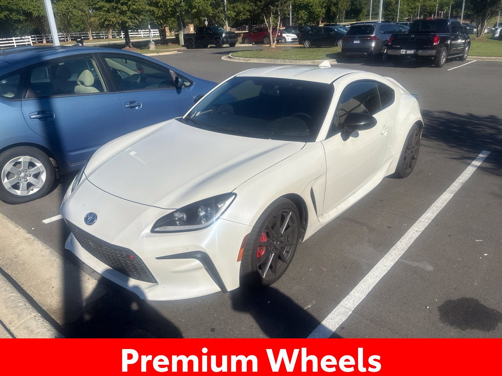 2025 Toyota GR86 Premium