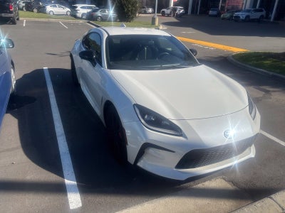 2025 Toyota GR86 Premium