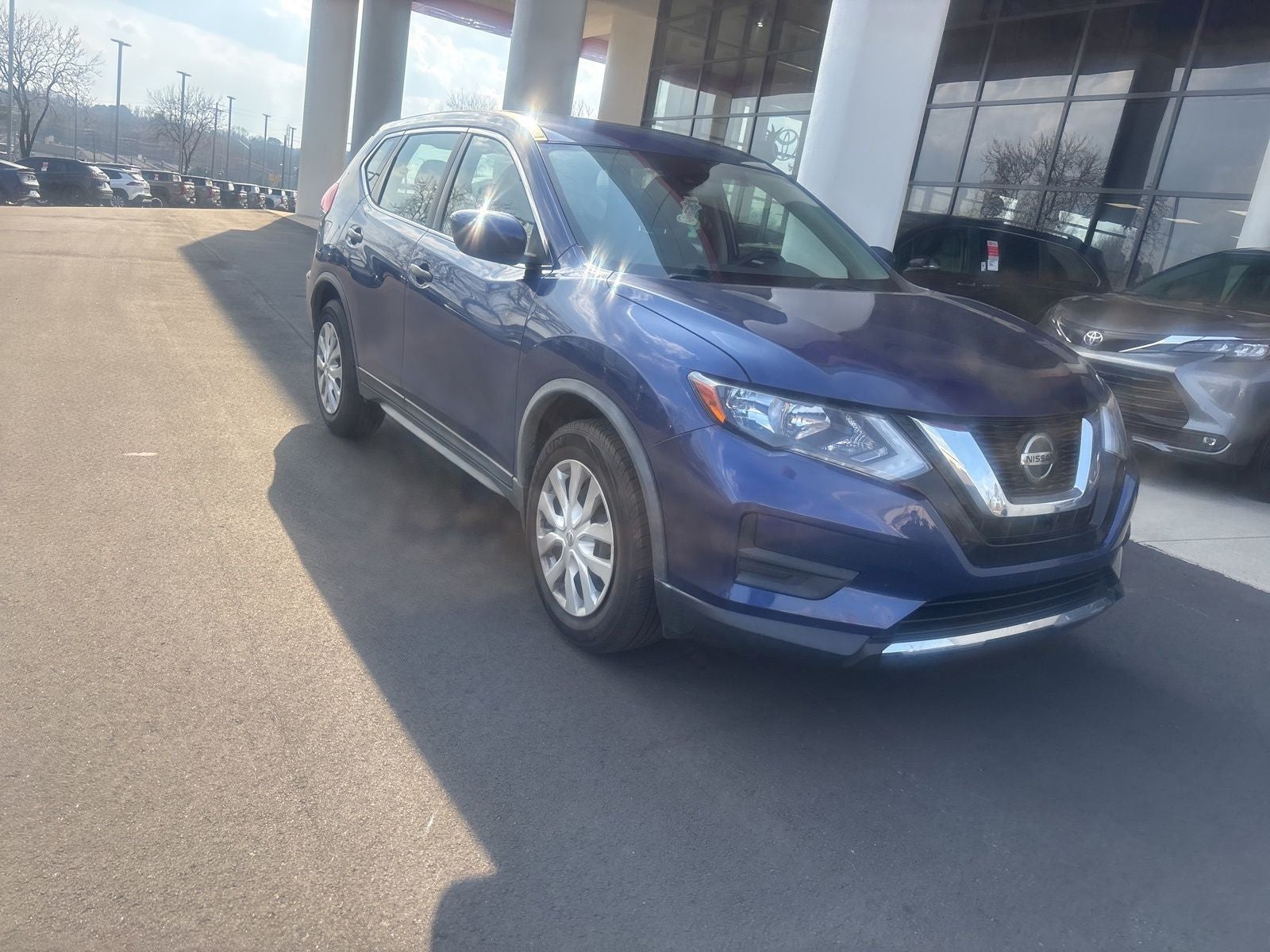 2020 Nissan Rogue S
