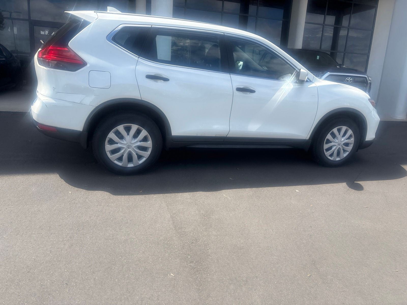2017 Nissan Rogue S
