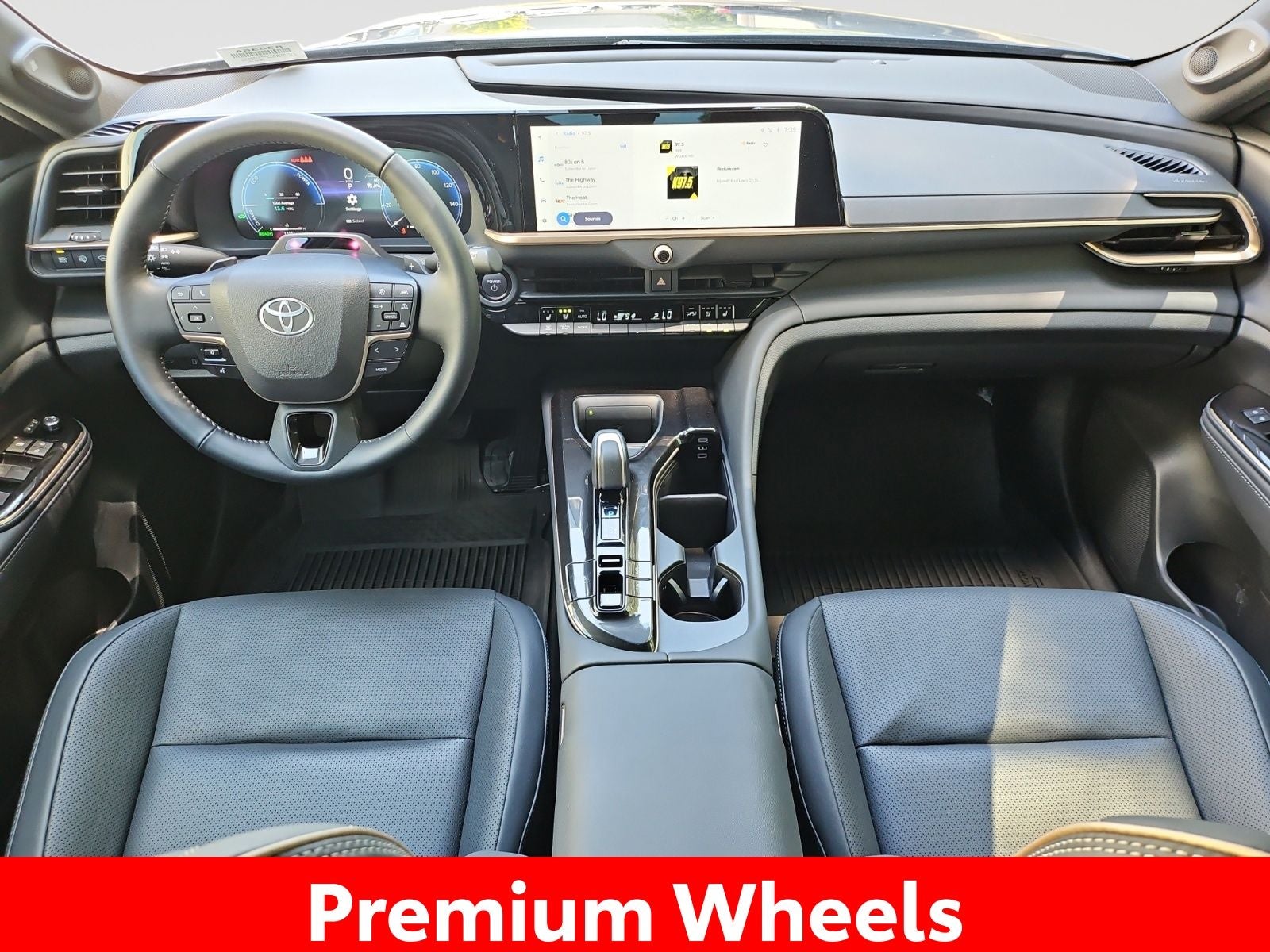 2025 Toyota Crown Signia Limited