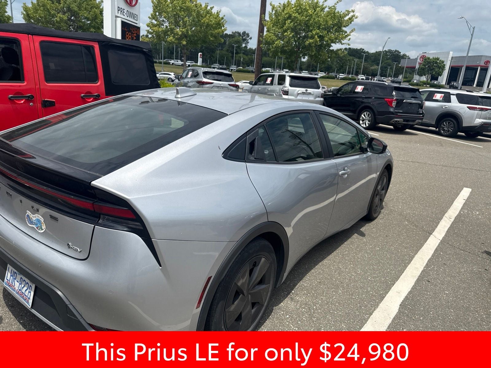2024 Toyota Prius LE