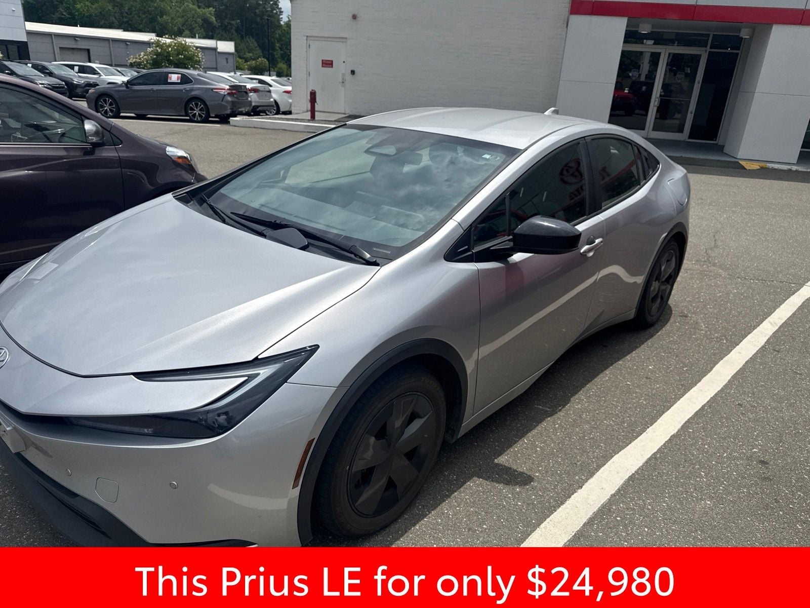 2024 Toyota Prius LE