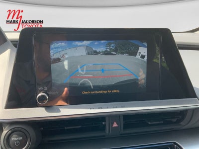 2025 Toyota Prius LE