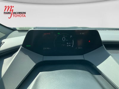 2025 Toyota Prius LE