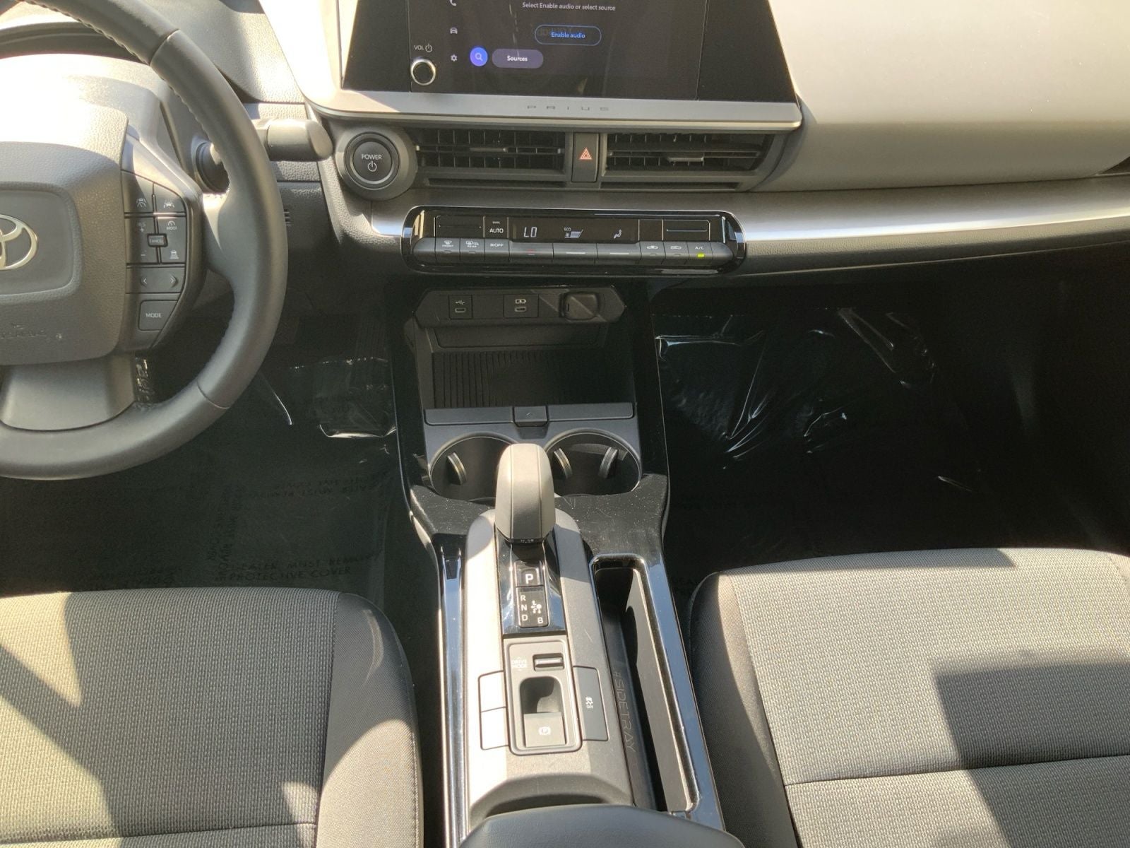 2025 Toyota Prius LE