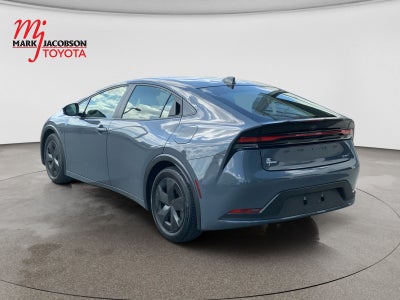 2025 Toyota Prius LE