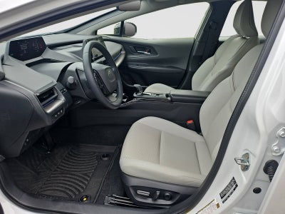 2025 Toyota Prius XLE