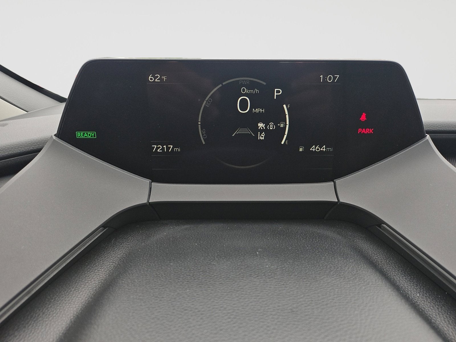 2025 Toyota Prius XLE