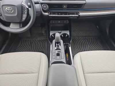 2025 Toyota Prius XLE
