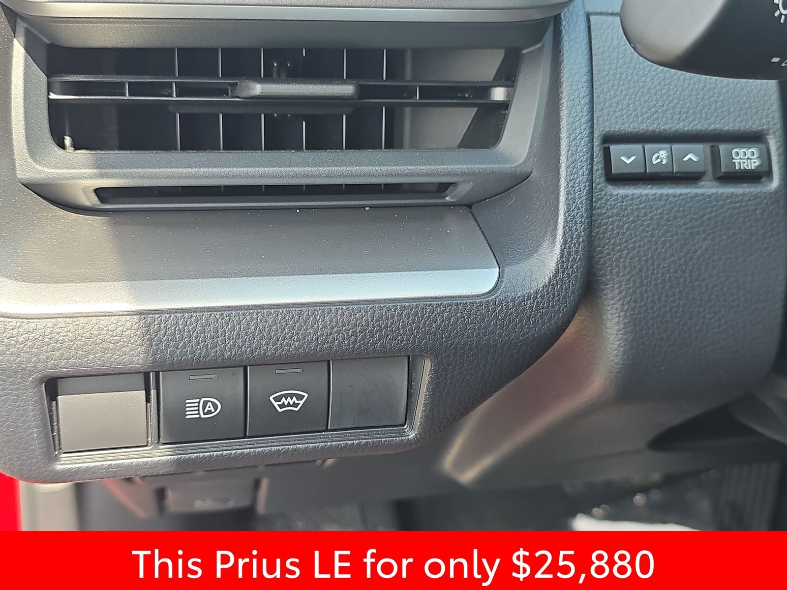 2024 Toyota Prius LE
