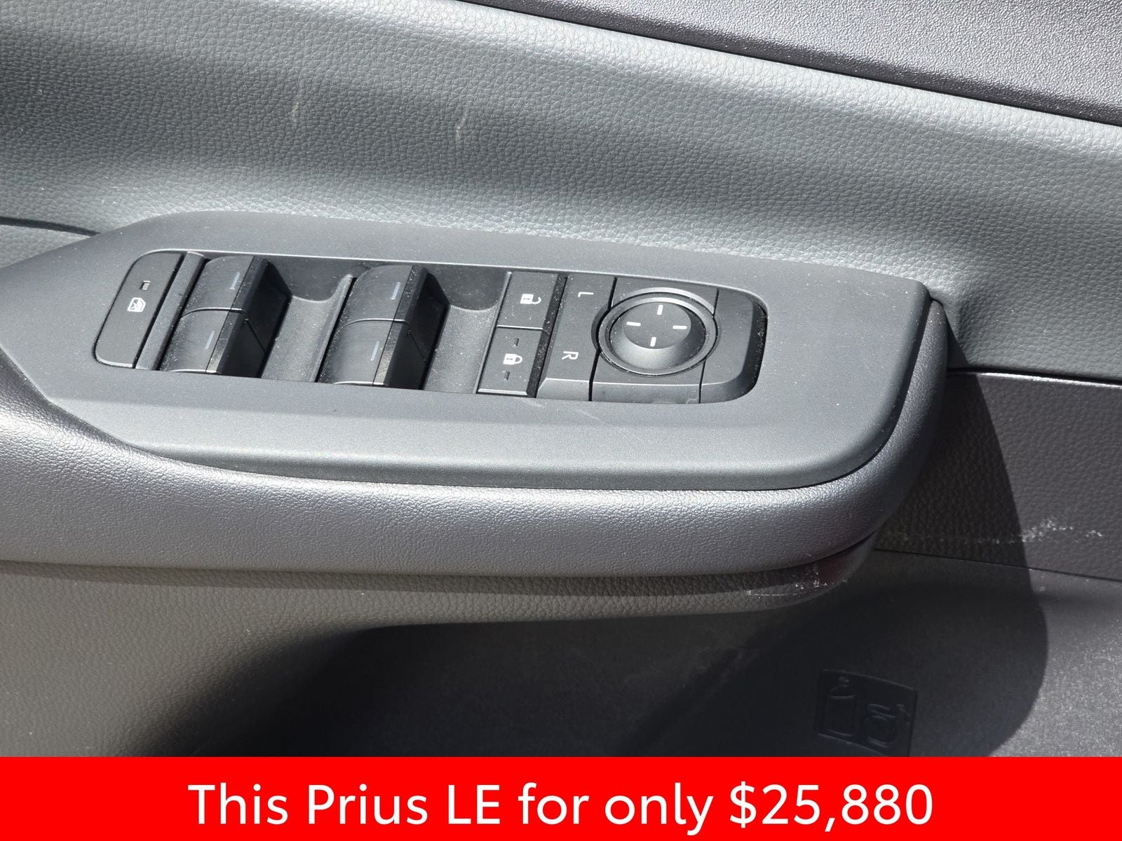 2024 Toyota Prius LE