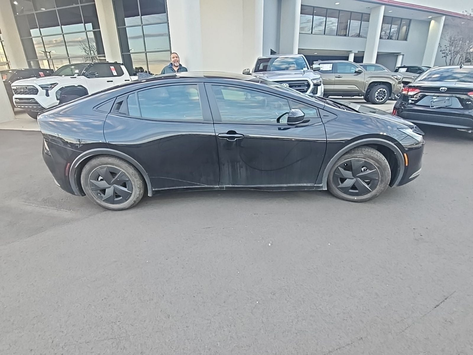 2023 Toyota Prius LE