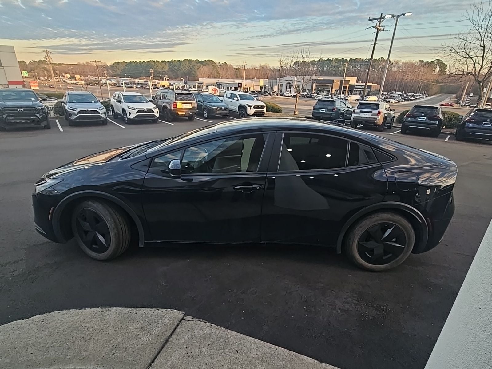 2023 Toyota Prius LE