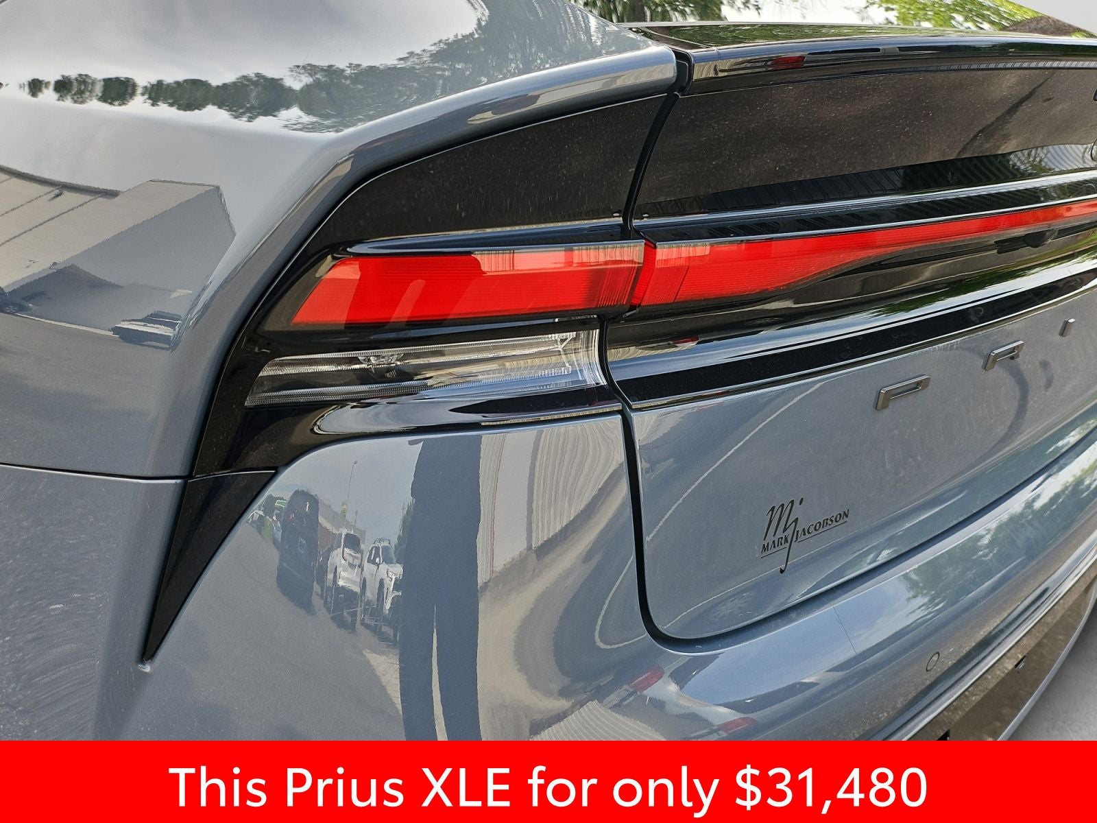2024 Toyota Prius XLE