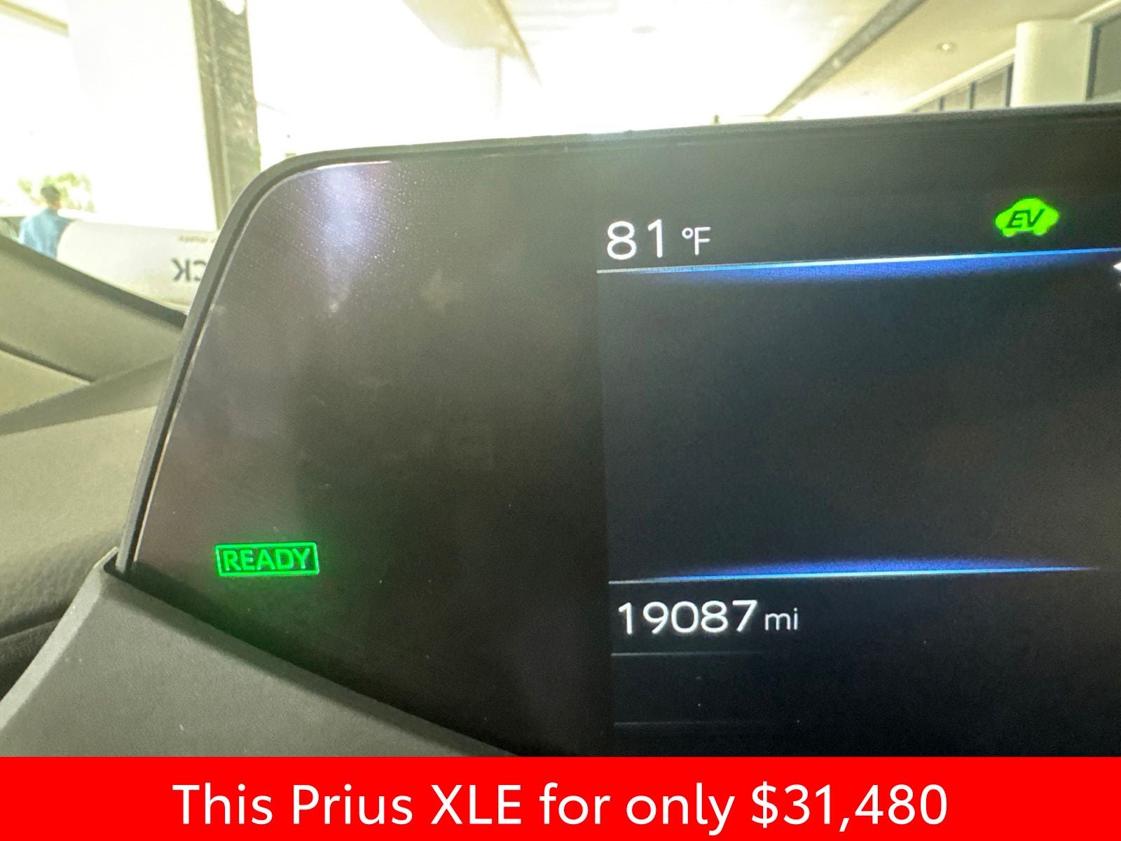 2024 Toyota Prius XLE