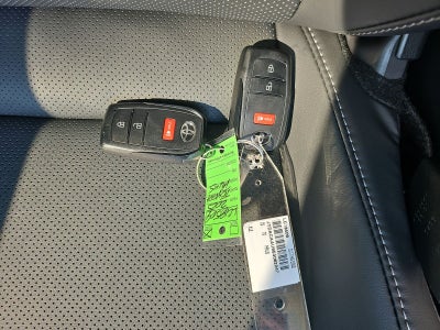 2025 Toyota Prius XLE