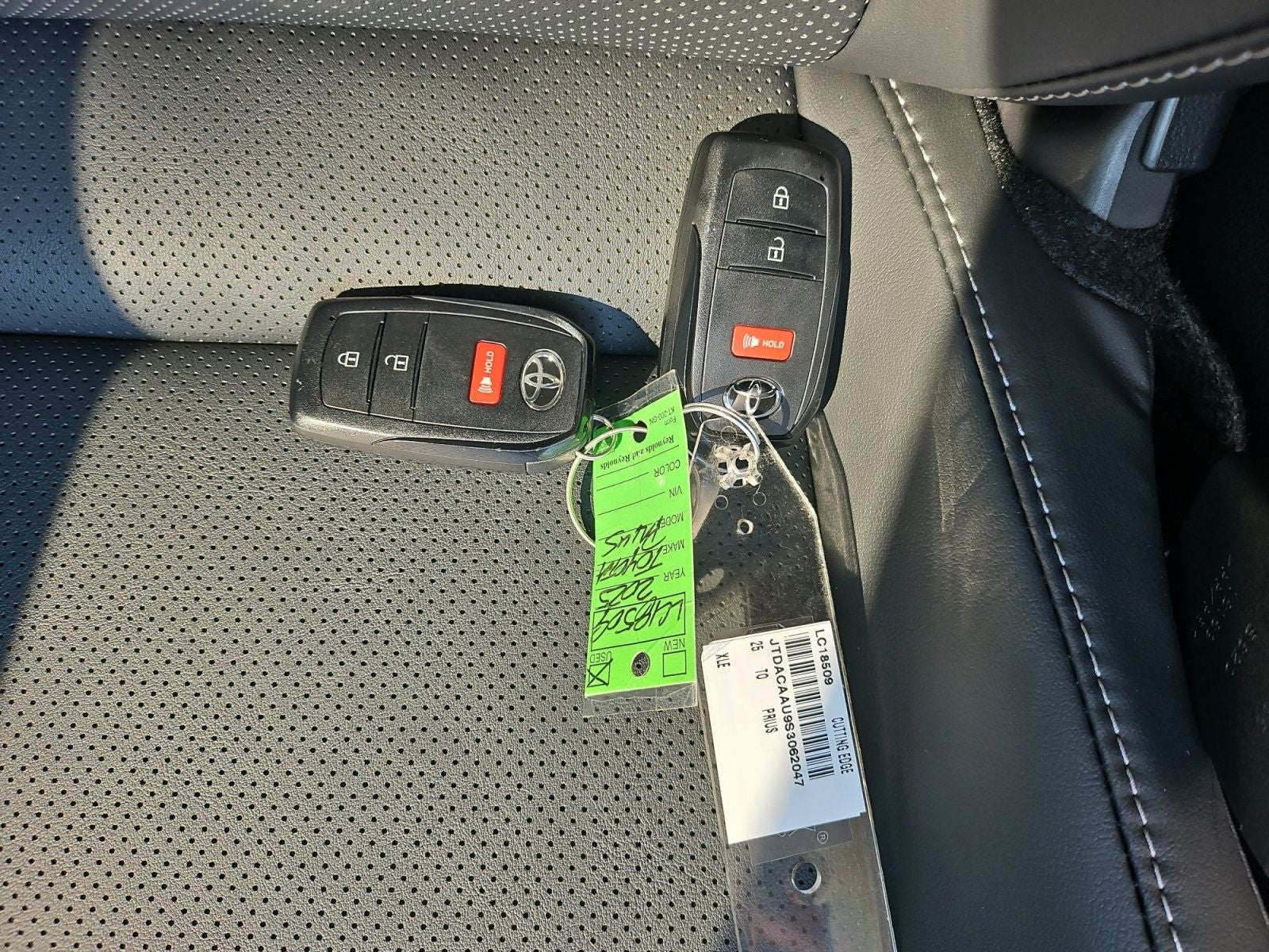 2025 Toyota Prius XLE