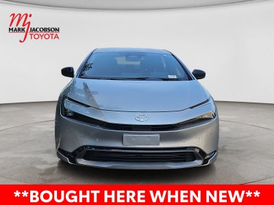 2025 Toyota Prius XLE
