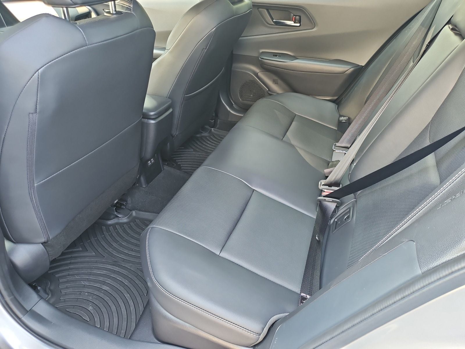 2025 Toyota Prius XLE
