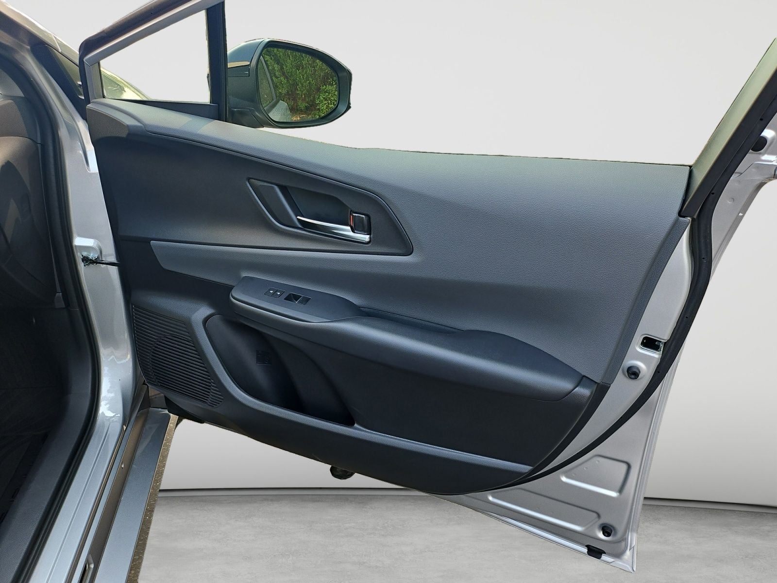2025 Toyota Prius XLE