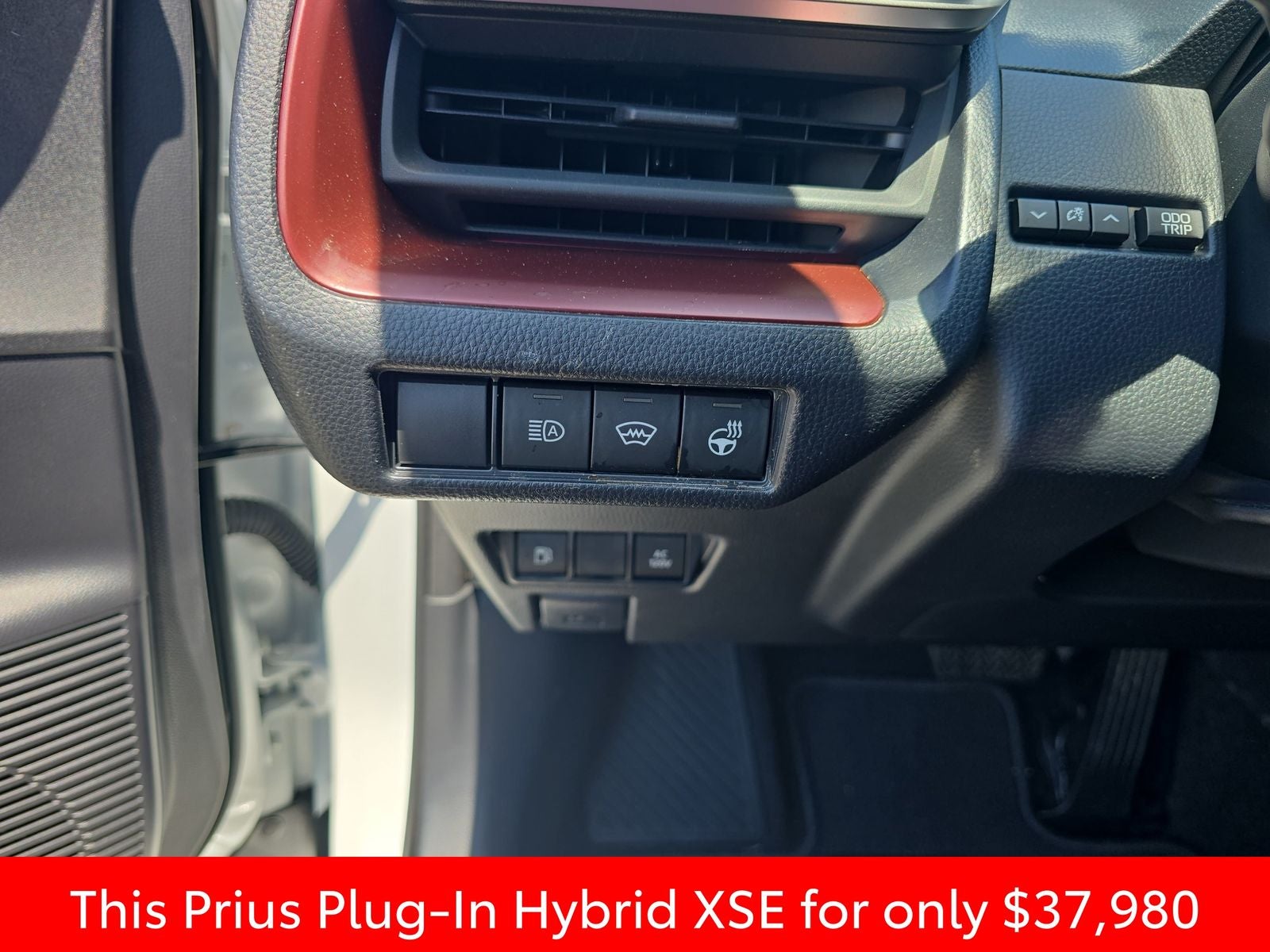 2026 Toyota Prius Plug-In Hybrid XSE