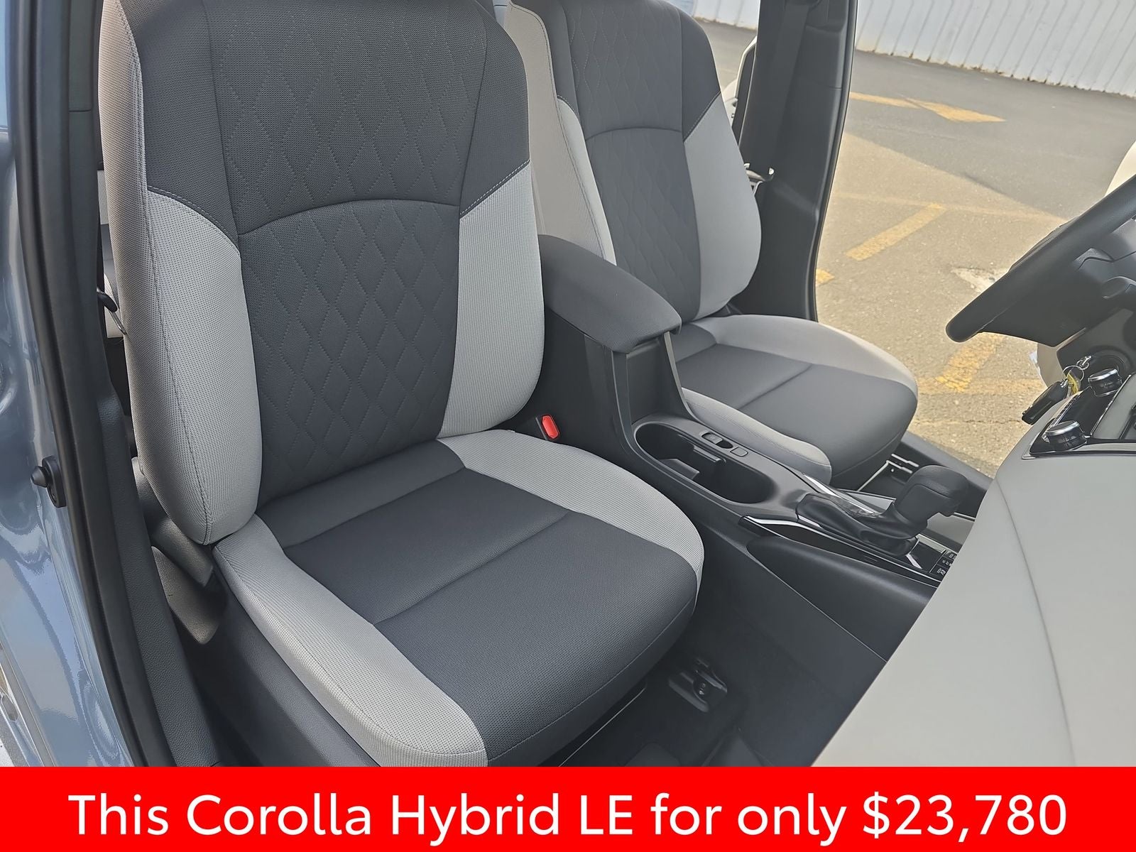 2025 Toyota Corolla Hybrid LE