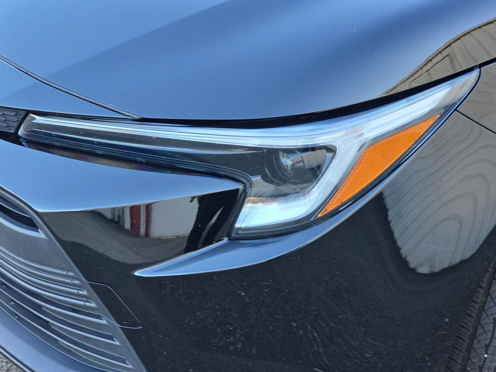 2024 Toyota Corolla Hybrid LE