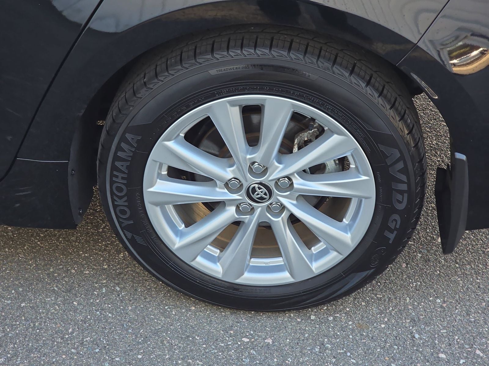 2024 Toyota Corolla Hybrid LE