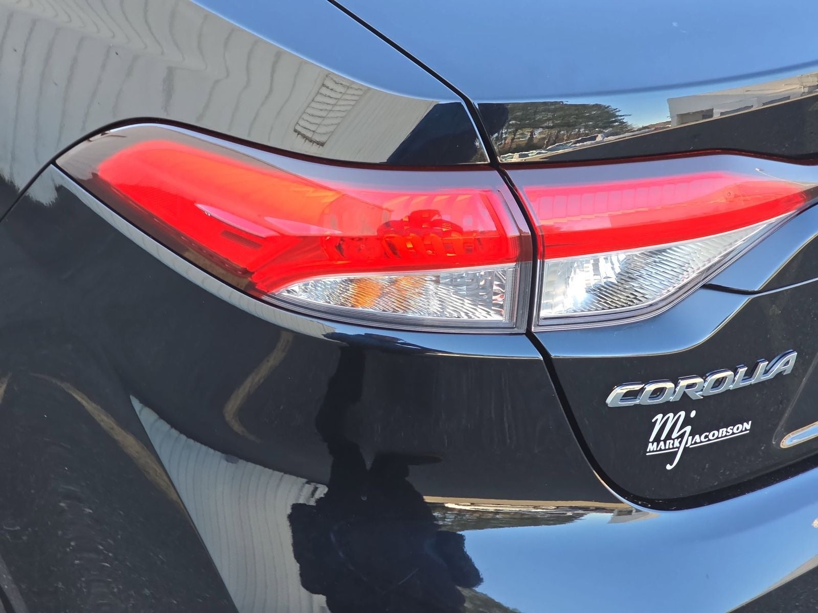 2024 Toyota Corolla Hybrid LE