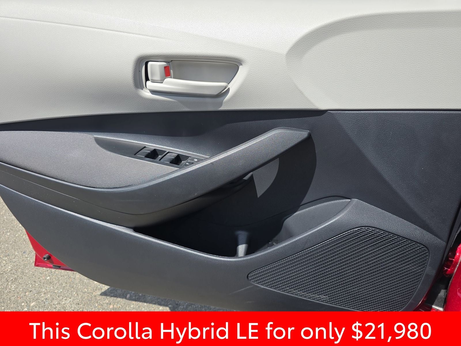 2024 Toyota Corolla Hybrid LE