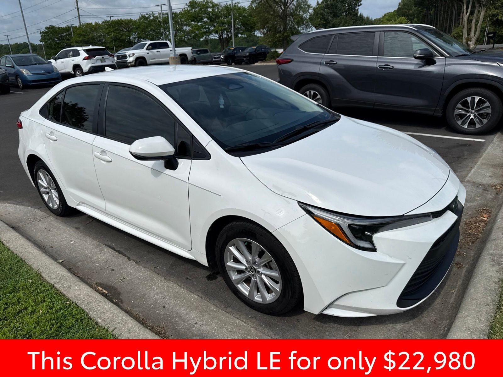 2023 Toyota Corolla Hybrid LE