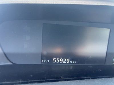 2022 Toyota Prius XLE