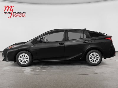 2021 Toyota Prius LE