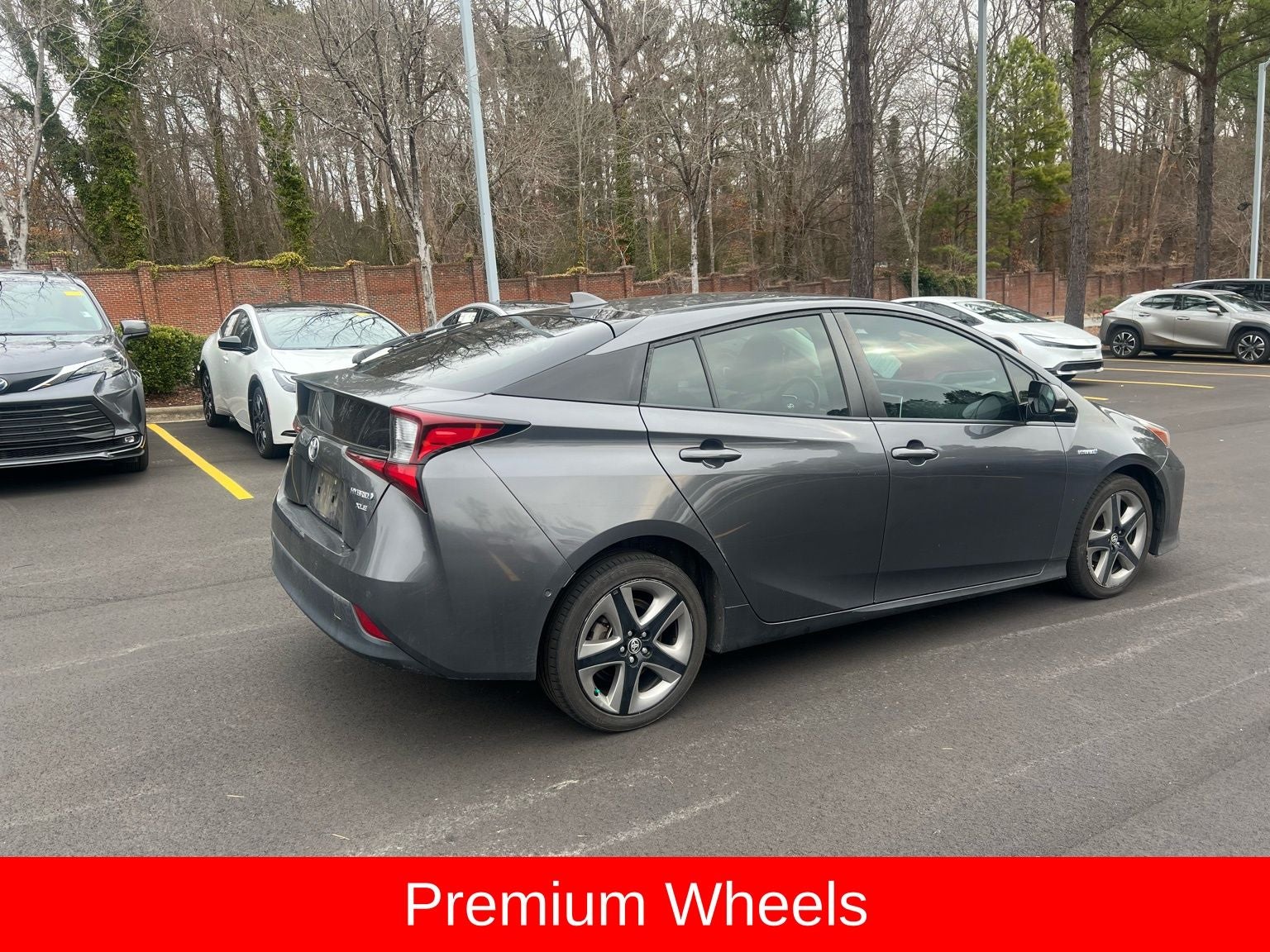 2019 Toyota Prius XLE