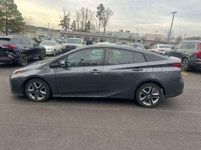 2019 Toyota Prius XLE