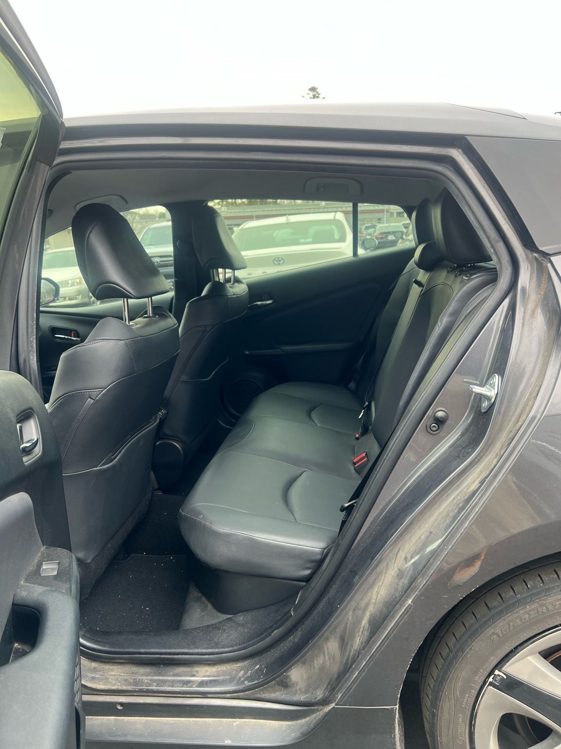 2019 Toyota Prius XLE