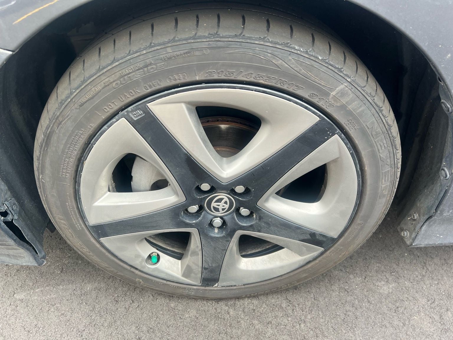 2019 Toyota Prius XLE