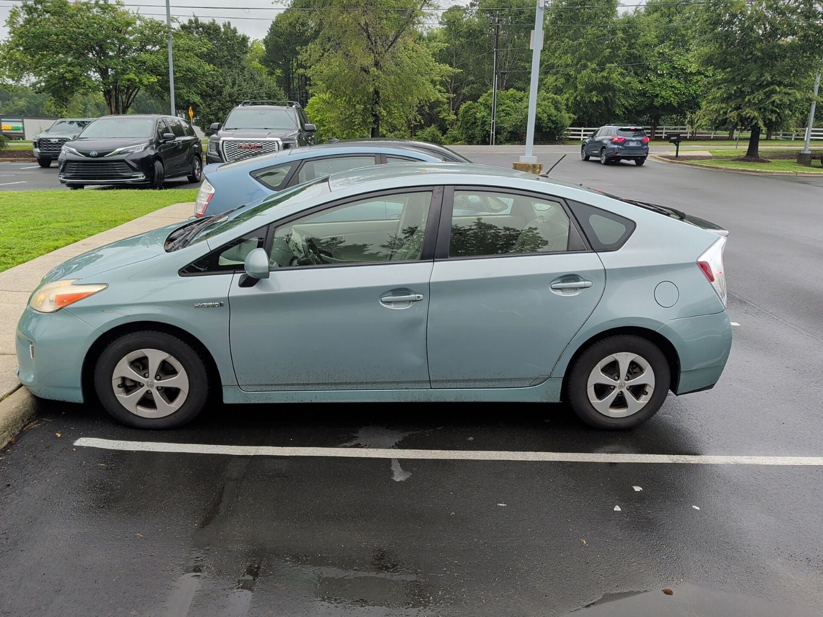 2012 Toyota Prius Two
