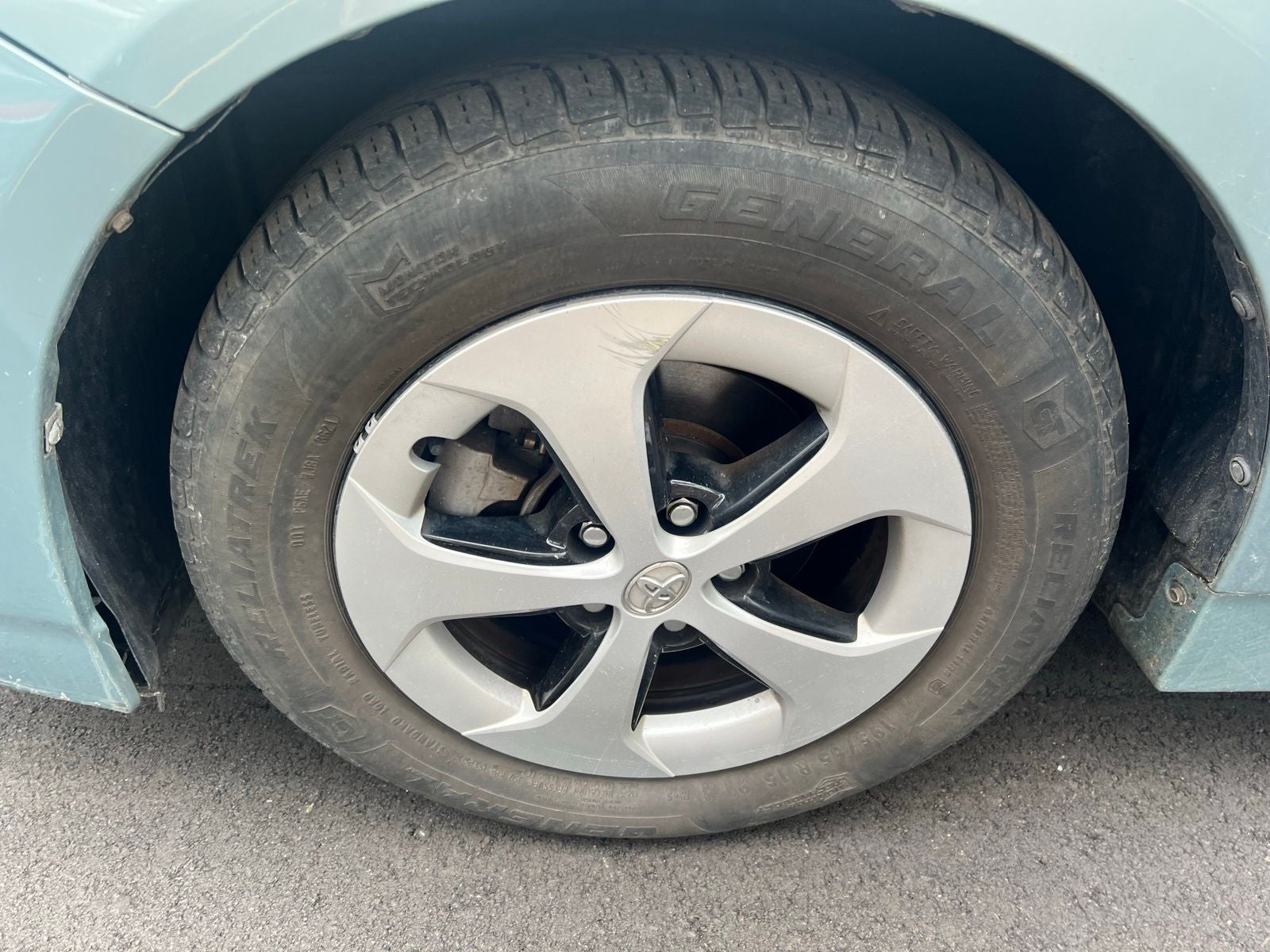 2014 Toyota Prius Two