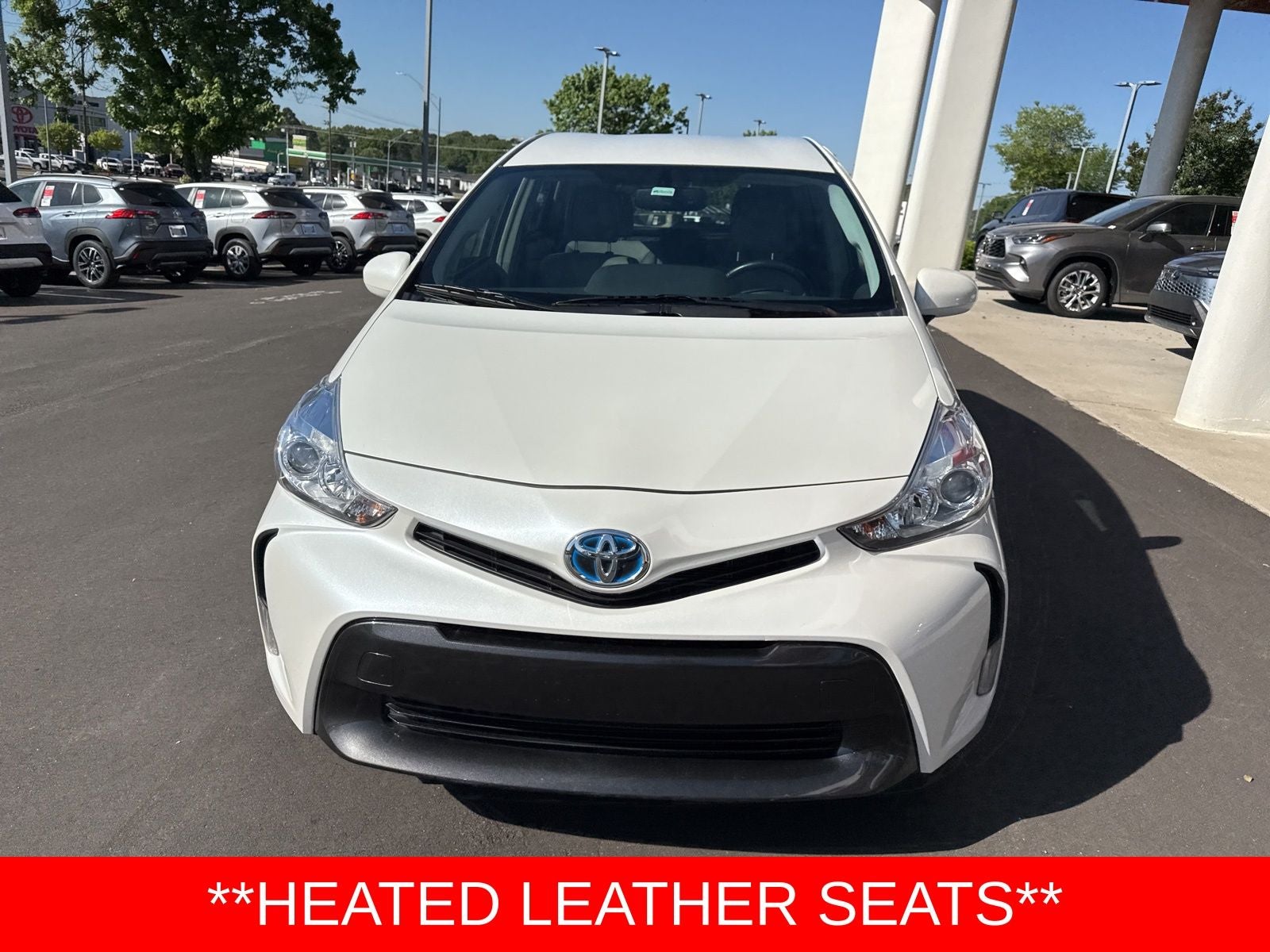 2016 Toyota Prius v Four