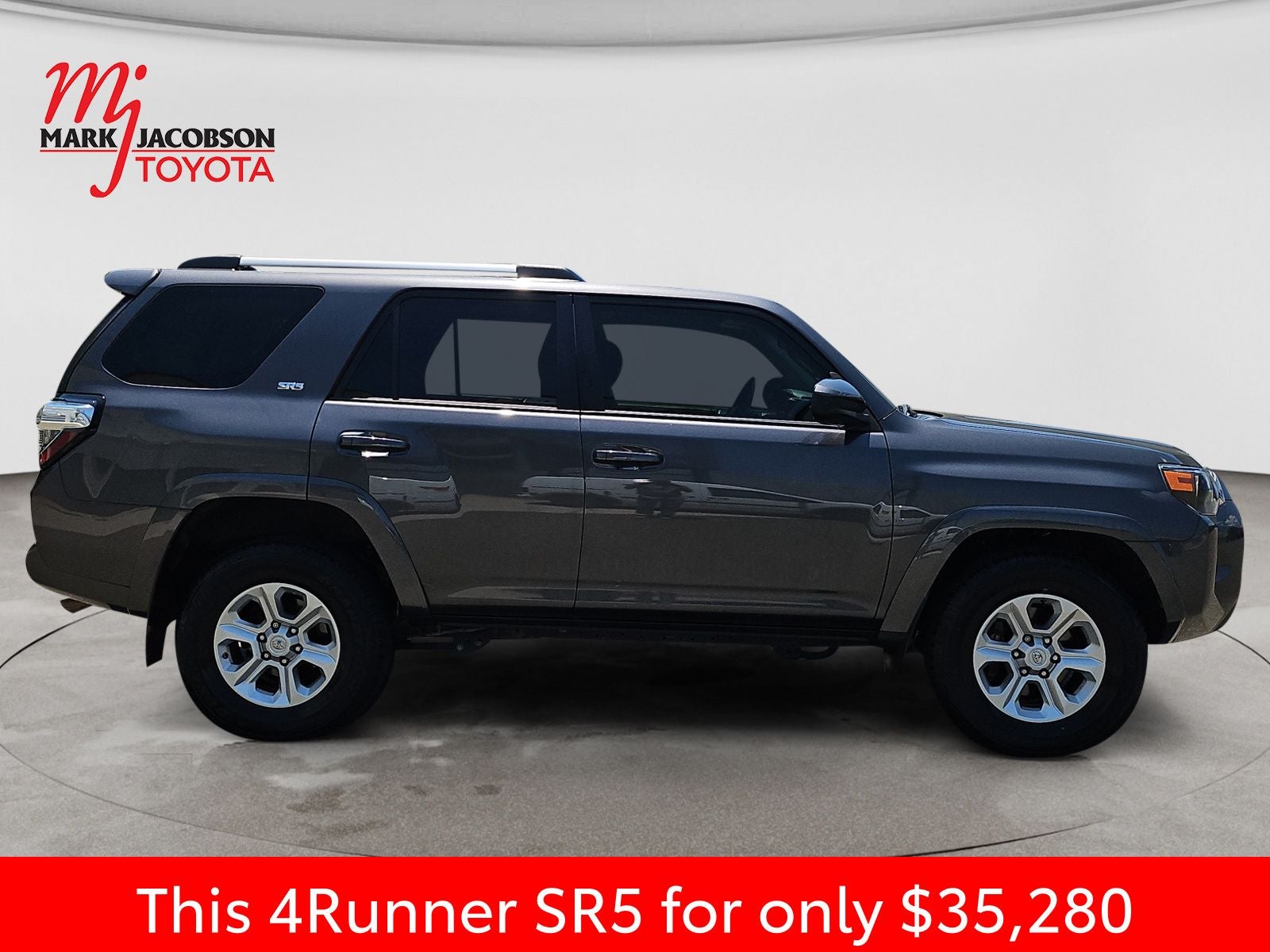2023 Toyota 4Runner SR5